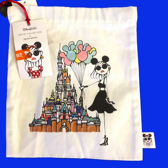 Disney Hong Kong drawstring bags (2) Front and Back Designs NWT Collectible - Picture 6 of 12